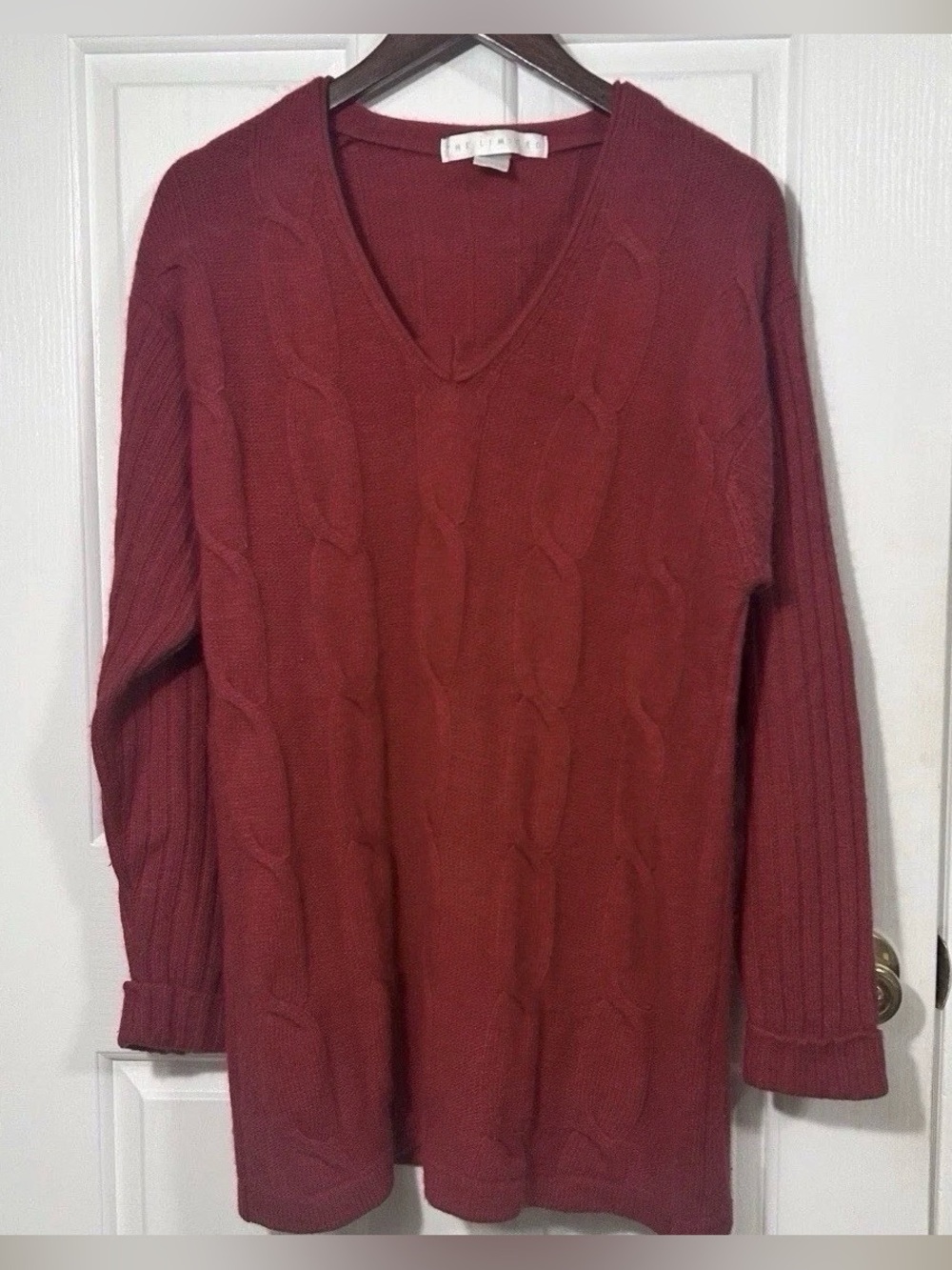 The Limited Vintage Angora Lambswool Cable Knit V-Neck Tunic Sweater Medium Red